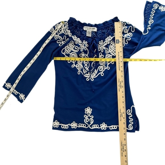 Lauren Michelle Embroidered Blue Boho Top. Size - Small - Picture 4 of 6